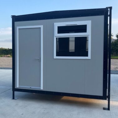 10ft x 10ft Open Plan Jackleg Cabin