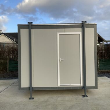 10ft x 10ft Open Plan Jackleg Cabin with Air Conditioning