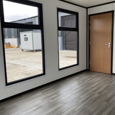20ft x 10ft Jackleg Cabin with separate Kitchenette with Full Goosewing Wall Panels and Antricite Windows and Door
